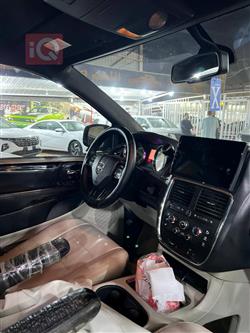 دودج جراند كارافان